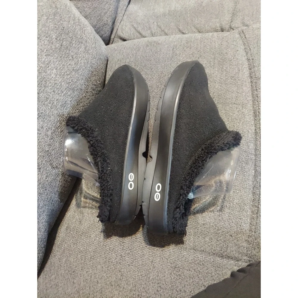 OOFOS OOcoozie Mule Men's 11 EU 44 Slip On Recovery Shoes Black Sherpa